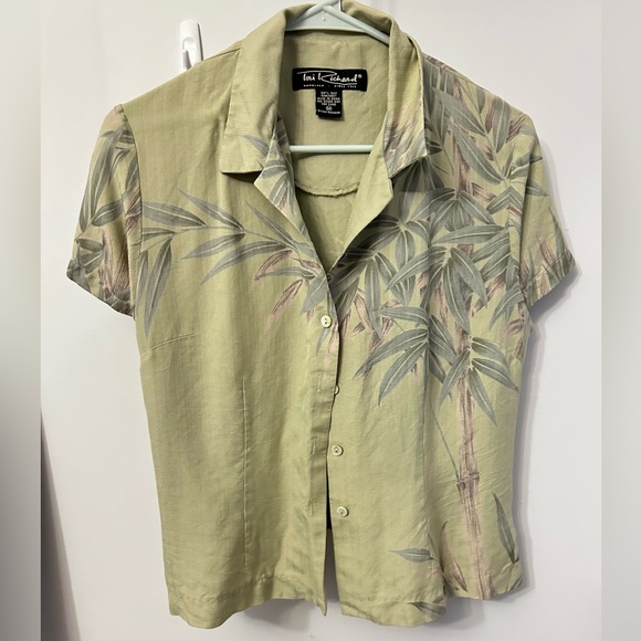Tori Richard Tops - Tori Richard M Sage green Bamboo Print Women’s  Shirt